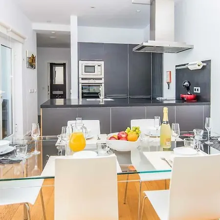Playa Blanca Sleeps 6 Pool Air Con Wifi Villa Playa Blanca (Lanzarote)