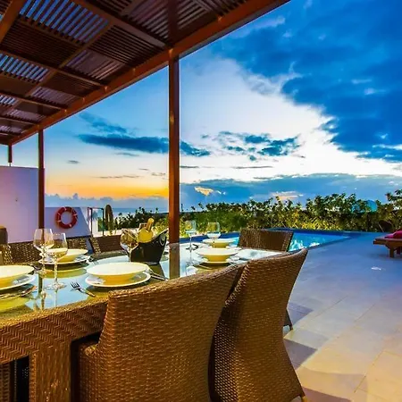 Villa Playa Blanca Sleeps 6 Pool Air Con Wifi *